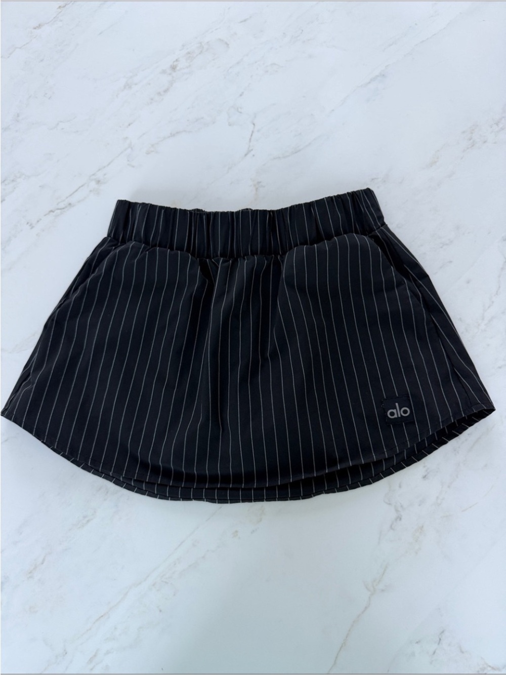 ALO Yoga Black Pinstripe Skort with Built-In Shorts - Picture 4 of 4